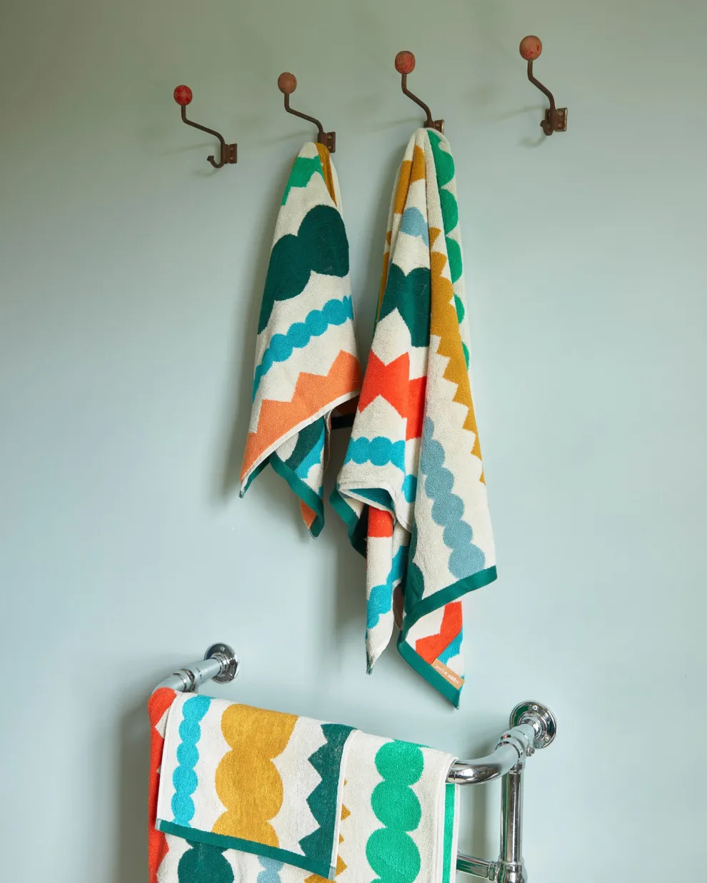 Mixed Fizz Hand Towel