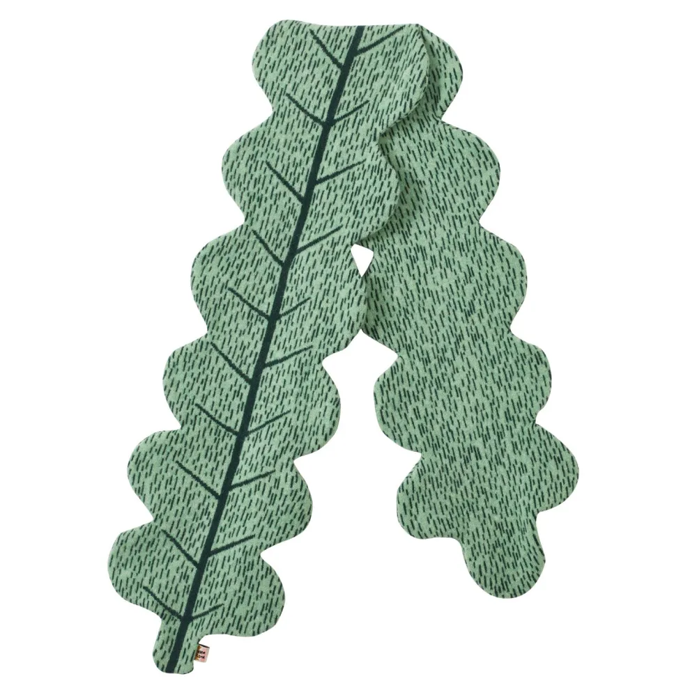 Mighty Oak Scarf - Springtime