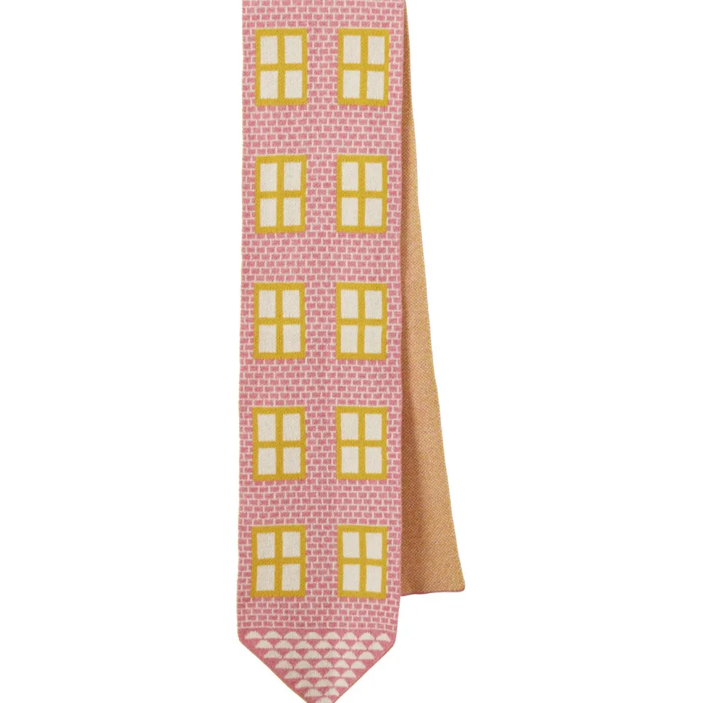 House Shaped Scarf - Nougat